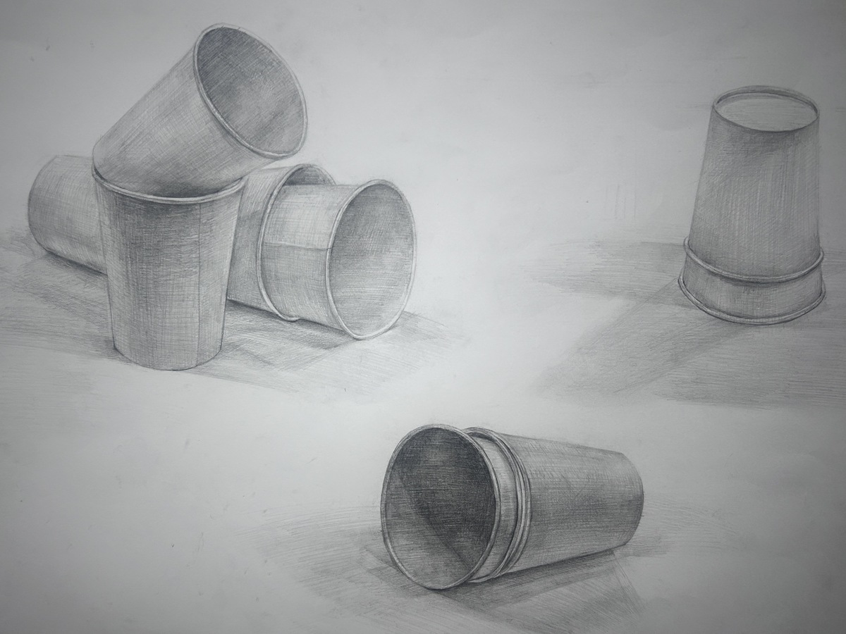 纸杯组合（多物体关系）